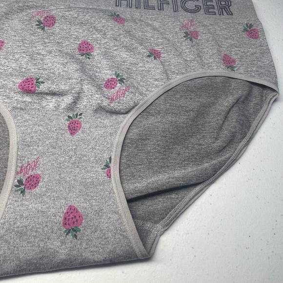 Tommy Hilfiger women’s grey strawberry print briefs size xl NWOT stretchy - Picture 3 of 6